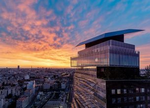 Too Hôtel à Paris (75 013) : Un château dans le ciel