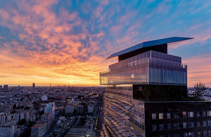 Too Hôtel à Paris (75 013) : Un château dans le ciel