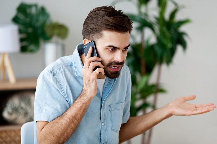 Licenciement annoncé au téléphone