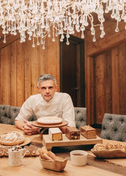 Christophe Adam souffle un vent sucré sur l’Hôtel Barrière Les Neiges